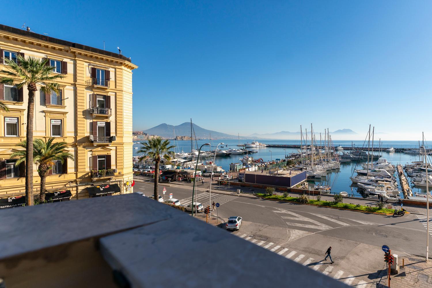 Marina Rooms Napoli Esterno foto