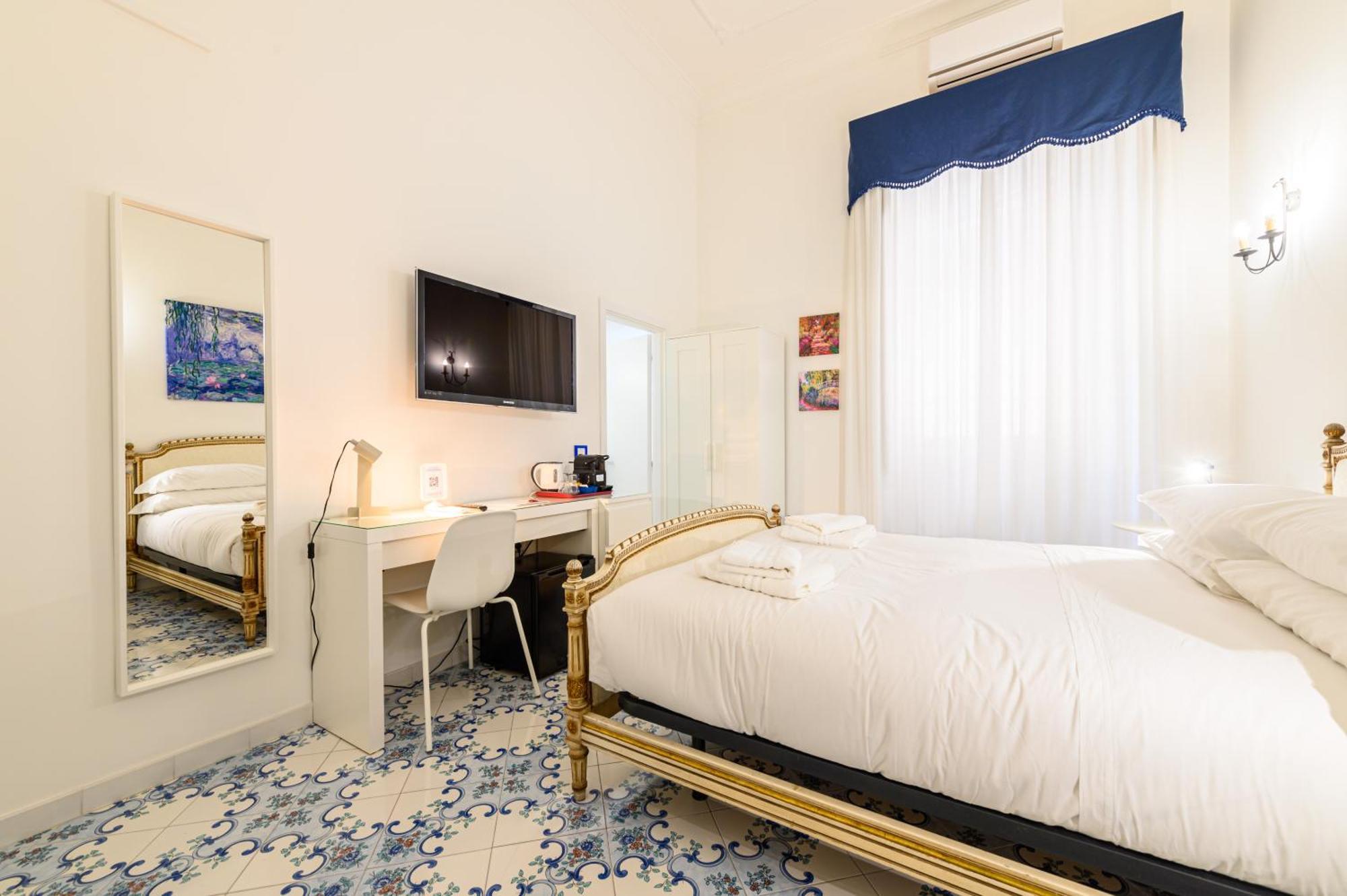 Marina Rooms Napoli Esterno foto